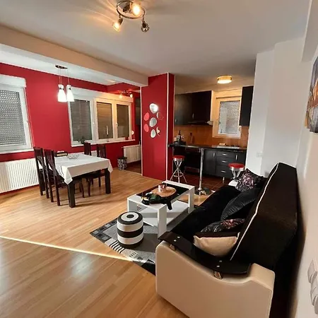 Miss Апартаменты Ягодина